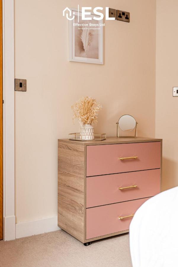 Super Central - Quiet - 2 Bedroom Cottage ชรูว์สเบอรี ภายนอก รูปภาพ