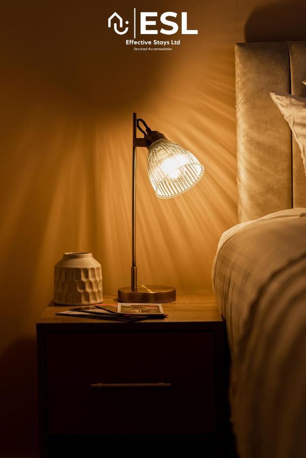 Super Central - Quiet - 2 Bedroom Cottage ชรูว์สเบอรี ภายนอก รูปภาพ